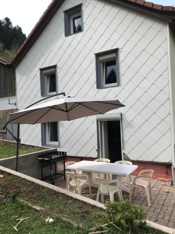 Mobile home 64764 TyBreizh Holidays at Les Charmettes 4 star without fun pass 17570 Les Mathes