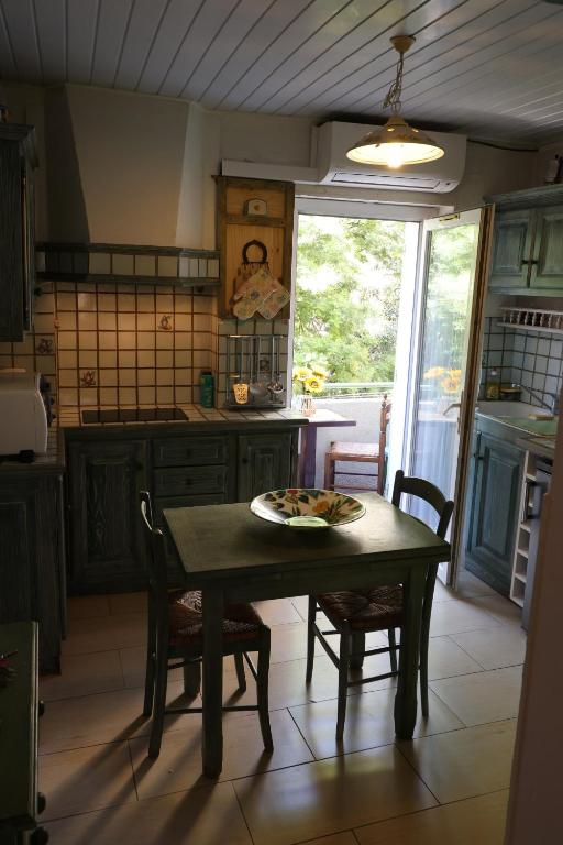 Mobile home 64766 TyBreizh Holidays at Les Charmettes 4 star without fun pass 17570 Les Mathes