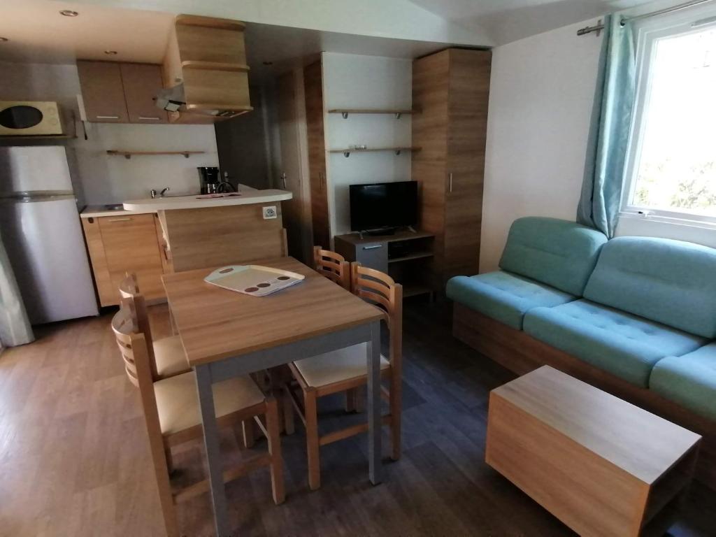 Mobile home 66474 TyBreizh Holidays at Les Charmettes 4 star without fun pass Avenue de la Palmyre, 17570 Les Mathes