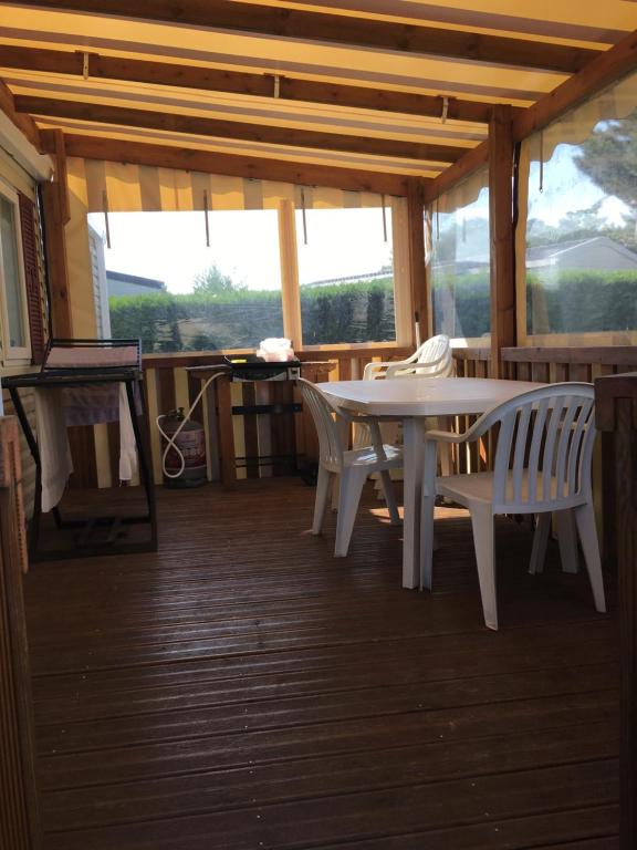 MOBILHOME 761 3chambres les Charmettes les Mathes avenue de la Palmyre, 17570 Les Mathes