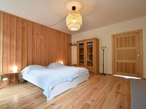 Maison de vacances Modern apartment in Cuzy shared heated pool  71320 Cuzy Bourgogne