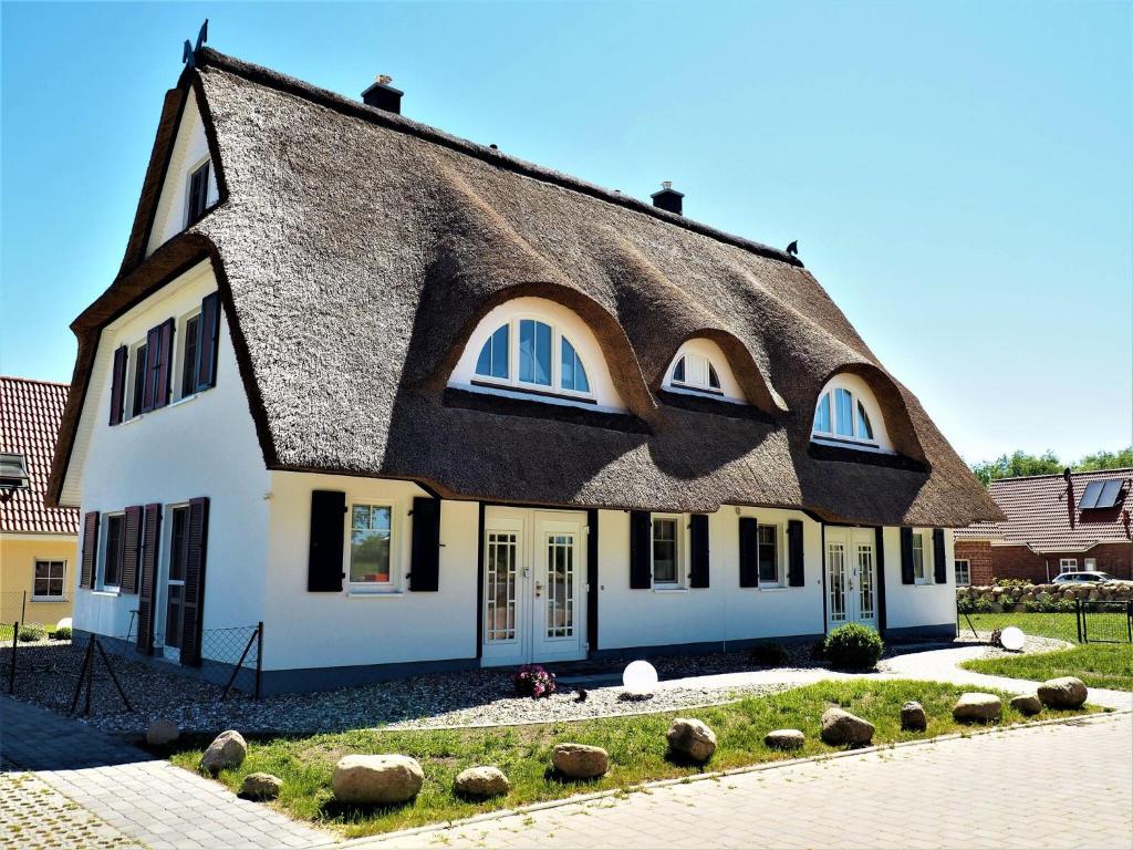 Modern Detached Holiday Home in Rerik with Sauna , 18230 Rerik