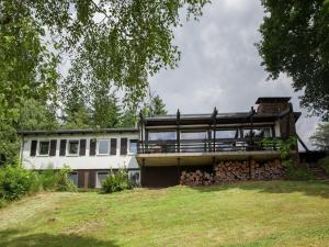 Modern Holiday Home near Forest in Kleinich