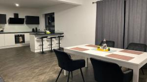 Modern Holiday home near Rheinfall and Black Forest