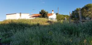 Maison de vacances Monte Das Ferrarias Ferrarias Alcoutim Vaqueiros 8970-332 Vaqueiros Act 8970-332 Mesquita -1