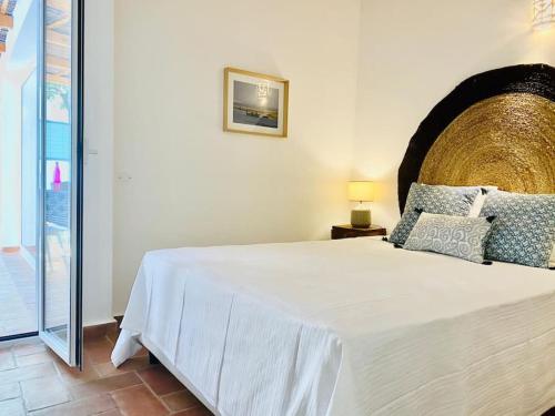 Moradia - 4 quartos com Piscina em Santa Luzia