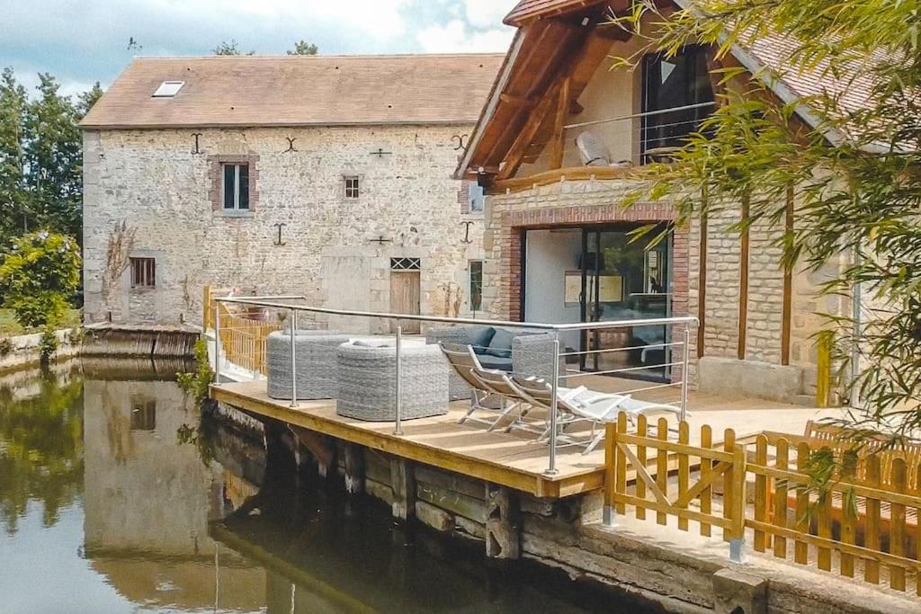 Maison de vacances Moulin de Chenappe 13 pers. Moulin de Chenappe 61250 Neuilly-le-Bisson