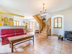 Maison de vacances Natural stone house in stunning location with small beach at 300 metres  07140 Les Assions Rhône-Alpes