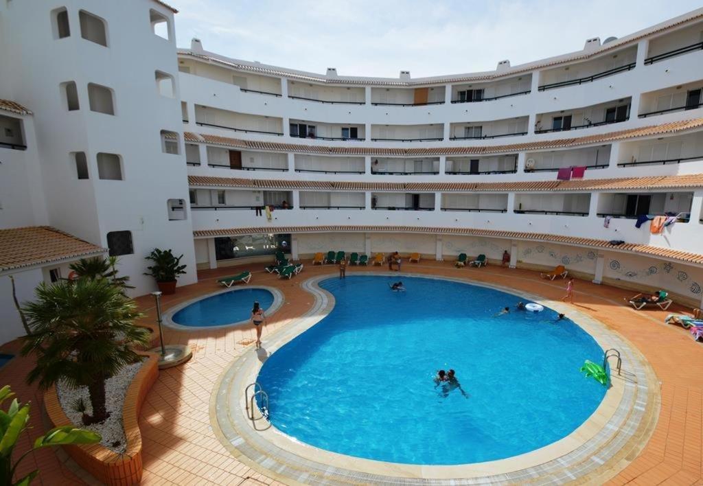 Nautilus Apartment Vale de Olival  Clube Nautilus apt 35, 8400-496 Armação de Pêra