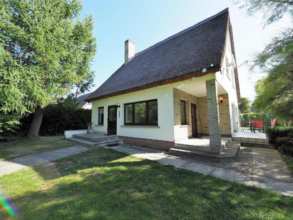 Nehmzowsgang 13 Nehmzowsgang 13, 18374 Zingst