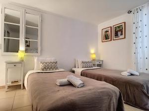 Nestor&Jeeves - MAISON COURNICHEE - Central - Close sea - Atypical