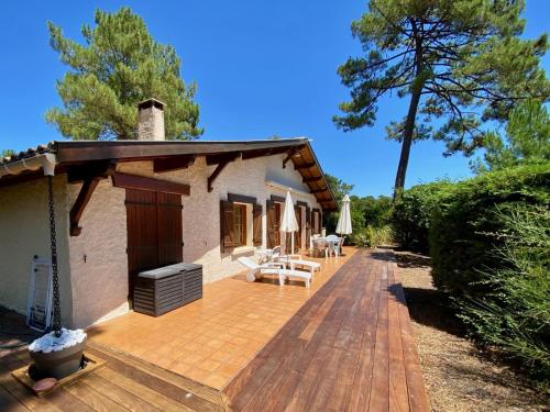 Nettes Ferienhaus Le Canon