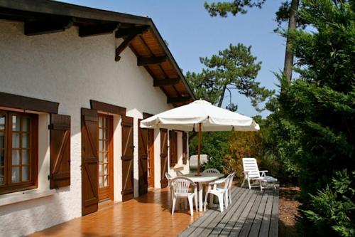 Nettes Ferienhaus Le Canon