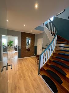 NEU - Familienfreundliches Ferienhaus am GoitzscheSee - 150m bis zum See