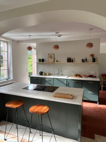NEW ! Maison normande en bord de rivière