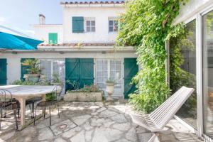 New Maison typique Etrille
