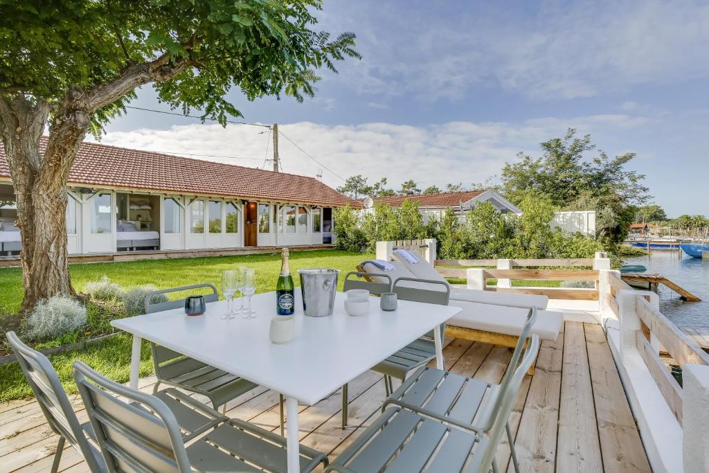 New Petite maison Saline avec terrasse