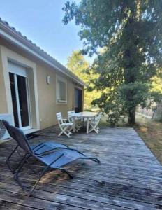 Nice and modernly furnished house in Le Porge