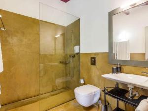 Nice holiday home in Carrazeda de Ansia with private terrace