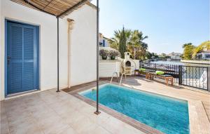 Nice home in Aigues-Mortes with 2 Bedrooms, WiFi and Outdoor swimming pool