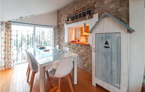 Nice home in Ambleteuse with 1 Bedrooms and WiFi