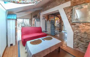 Nice home in Ambleteuse with 1 Bedrooms and WiFi