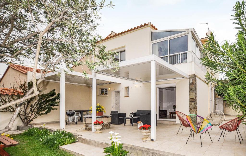 Nice home in Argelès-sur-Mer with WiFi and 3 Bedrooms , 66700 Argelès-sur-Mer