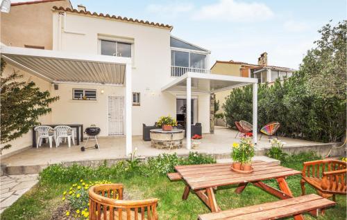 Nice home in Argelès-sur-Mer with WiFi and 3 Bedrooms