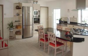 Nice home in Arnaud-Guilhem with 3 Bedrooms, WiFi and Private swimming pool