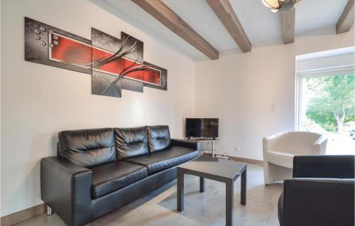 Nice home in Aubas with 2 Bedrooms, WiFi and Outdoor swimming pool