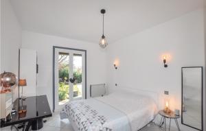Nice home in Baixas with 4 Bedrooms, WiFi and Outdoor swimming pool
