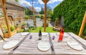 Nice home in Baraqueville with WiFi and 3 Bedrooms