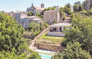 Maison de vacances Nice home in Bordezac with 3 Bedrooms, Outdoor swimming pool and WiFi  30160 Bordezac Languedoc-Roussillon