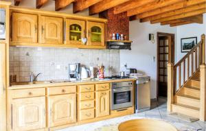Maison de vacances Nice home in Bricquebec-en-Cotentin with 3 Bedrooms  50260 Saint-Martin-le-Hébert Normandie