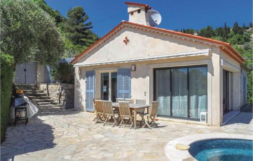 Nice home in Callian with 4 Bedrooms, Jacuzzi and Outdoor swimming pool