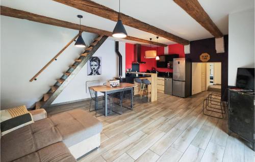 Nice home in Capestang with WiFi and 2 Bedrooms