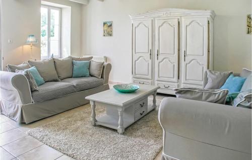 Nice home in Champmillon with 4 Bedrooms, WiFi and Outdoor swimming pool