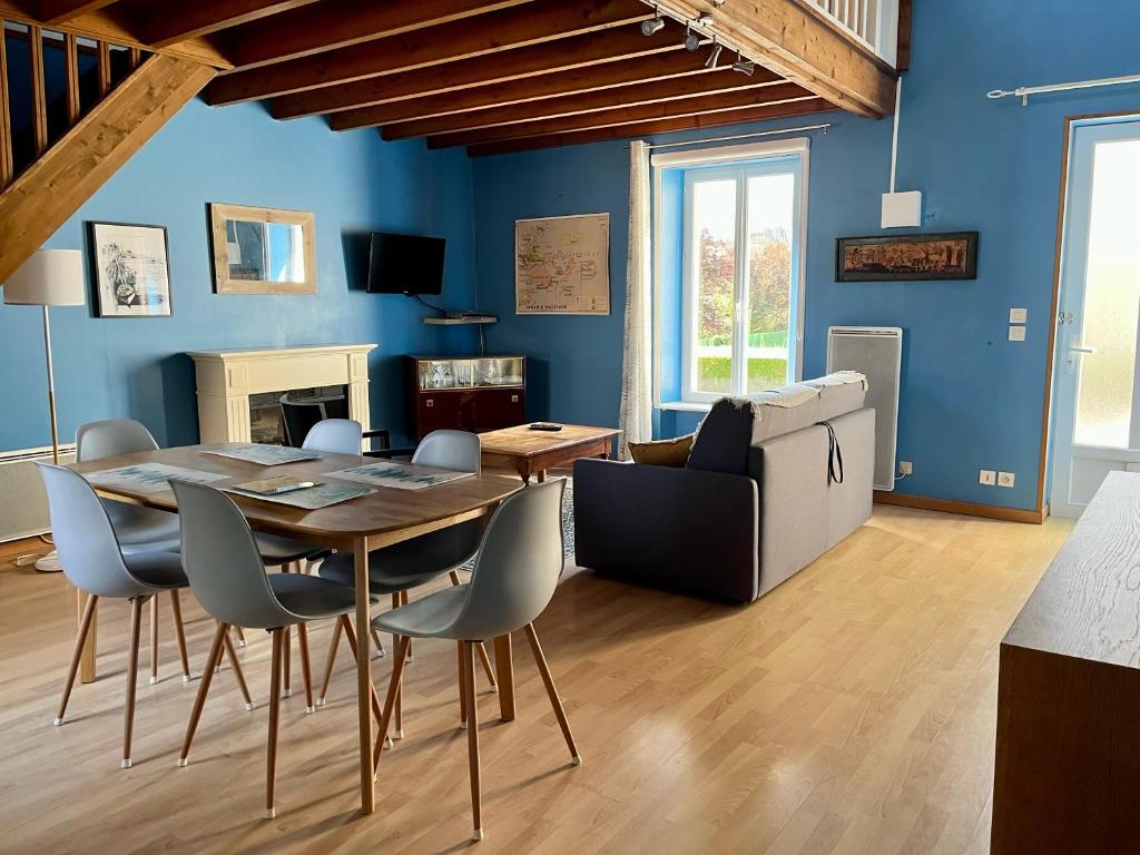 Nice home in Chapdeuil with WiFi and 2 Bedrooms 24320 Chapdeuil