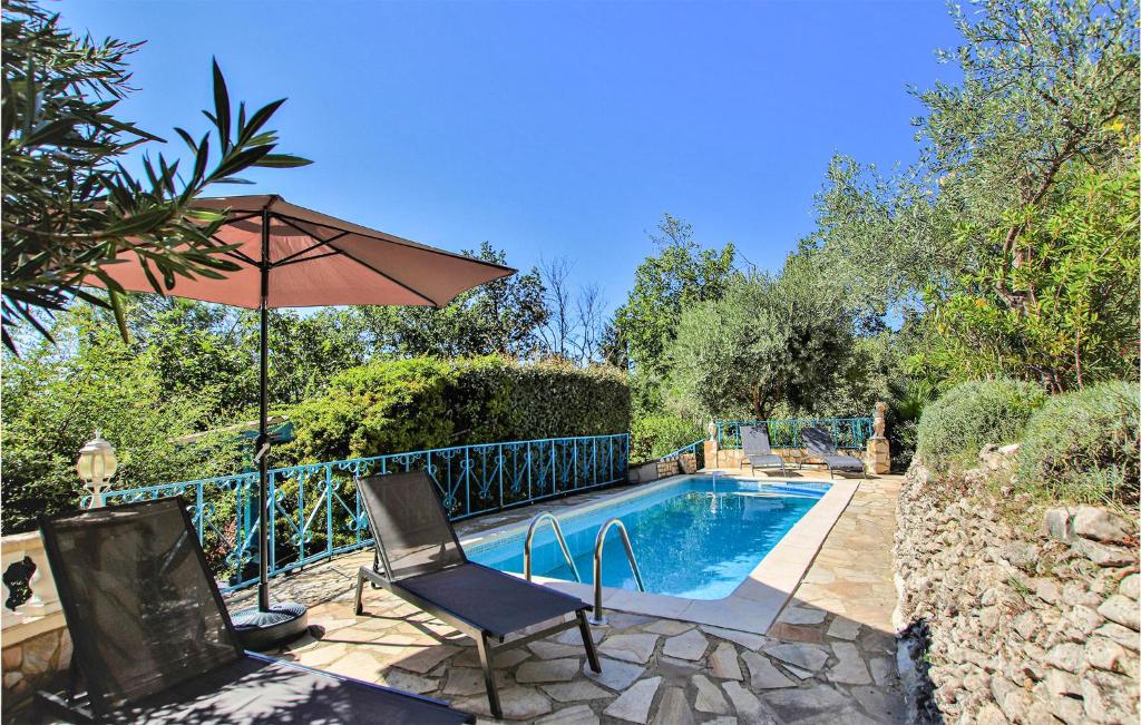 Maison de vacances Nice home in Colonzelle with 3 Bedrooms, WiFi and Outdoor swimming pool  26230 Colonzelle