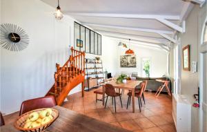 Nice home in Colonzelle with 3 Bedrooms, WiFi and Outdoor swimming pool