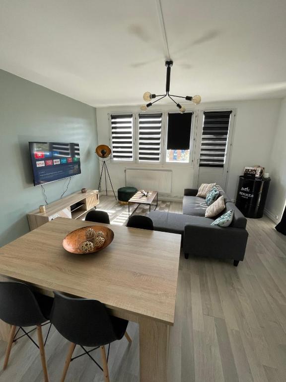 Nice home in Dagebll with 2 Bedrooms, Sauna and WiFi
