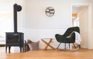 Nice home in Emmelsbll-Horsbll with WiFi and 3 Bedrooms
