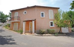 Nice home in Fayence with 4 Bedrooms, Private swimming pool and Outdoor swimming pool