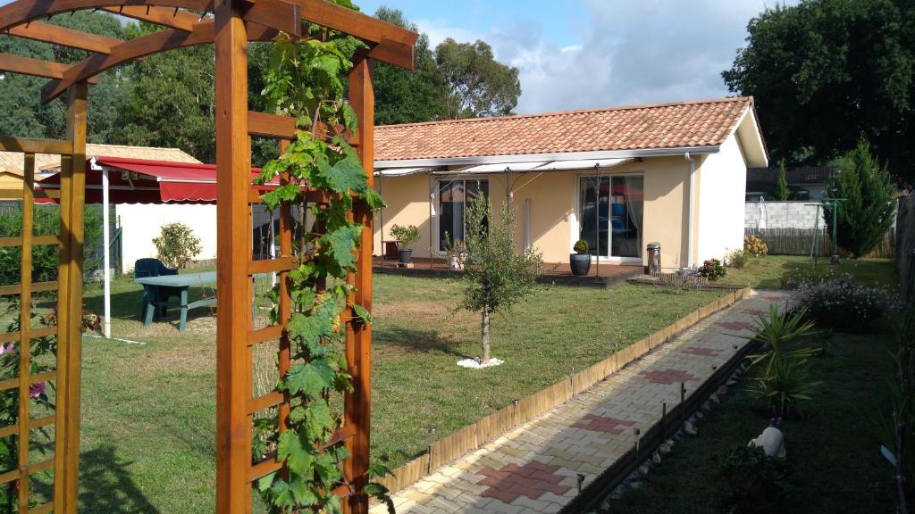 Nice home in Feliceto with 4 Bedrooms, WiFi and Private swimming pool 20225 Feliceto