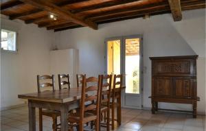 Nice home in Gaujacq with 2 Bedrooms
