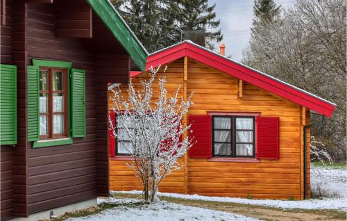 Nice home in Hayingen with Sauna, 3 Bedrooms and WiFi