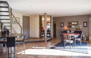 Nice home in Hillion with 4 Bedrooms and WiFi