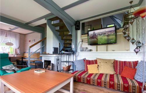 Nice home in Kirchheim with 3 Bedrooms and WiFi
