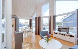 Maison de vacances Nice home in Krems II-Warderbrck with 2 Bedrooms and Sauna  23827 Göls Schleswig-Holstein