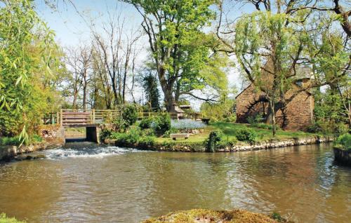 Nice home in La Gacilly with 2 Bedrooms and WiFi